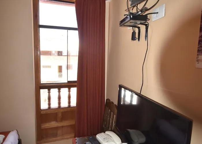 Fuente De Agua Hotel